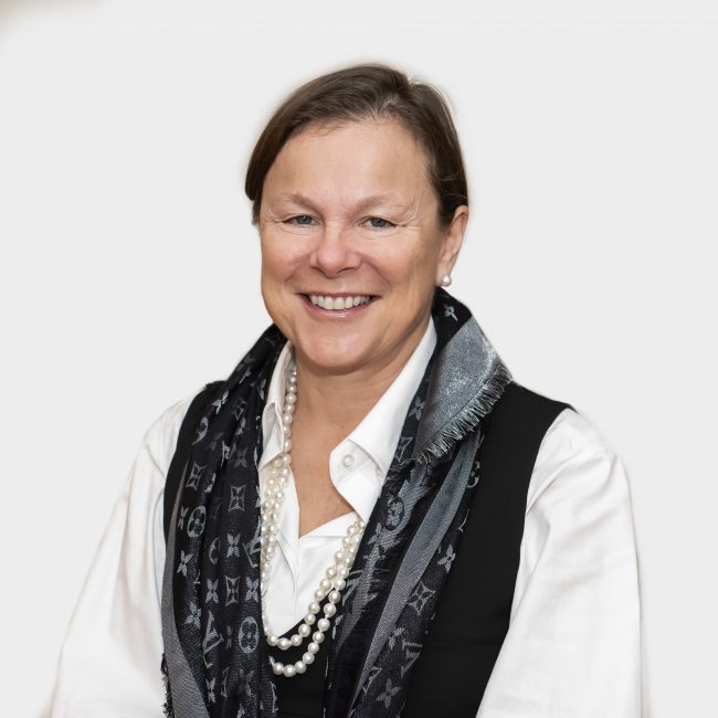 Professor Fiona Wood photo
